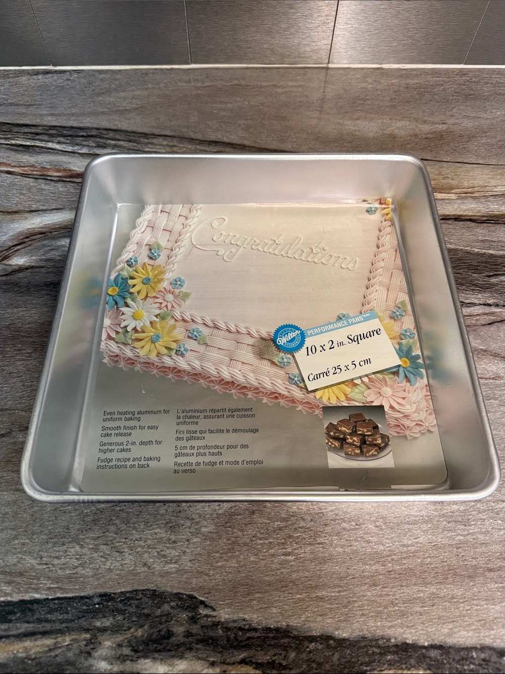 NEW Wilton Cake Pan